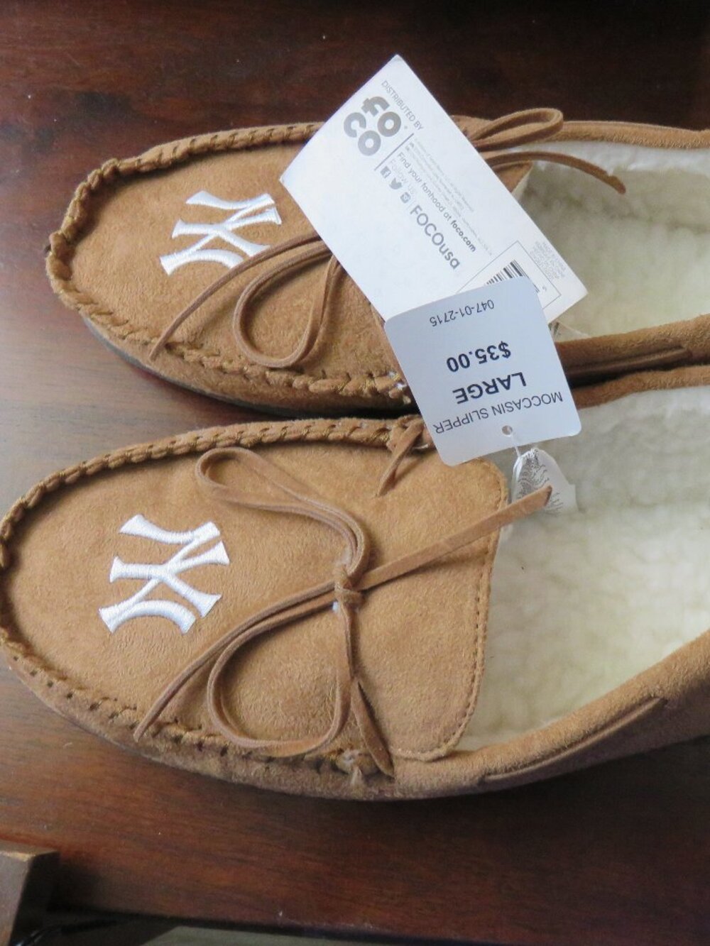 Moccasins - New York Yankees Logo